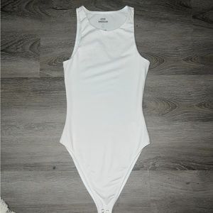 good american white bodysuit